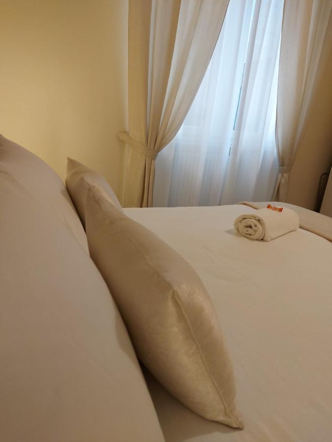 Ca Sottomarina Gli Appartamenti In Centro Apartsuite Bagian luar foto