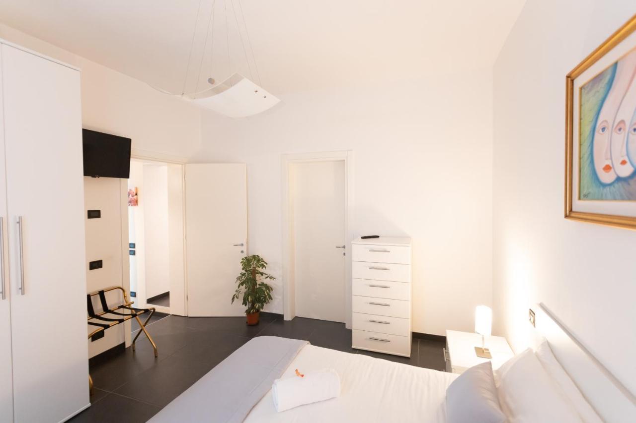 Ca Sottomarina Gli Appartamenti In Centro Apartsuite Bagian luar foto