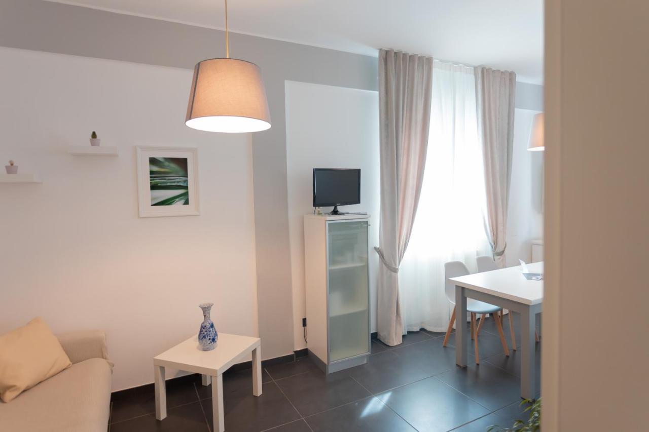 Ca Sottomarina Gli Appartamenti In Centro Apartsuite Bagian luar foto